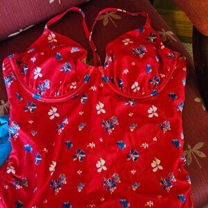 Women's Tankini Bathing Suit - NWT / never tried on or worn